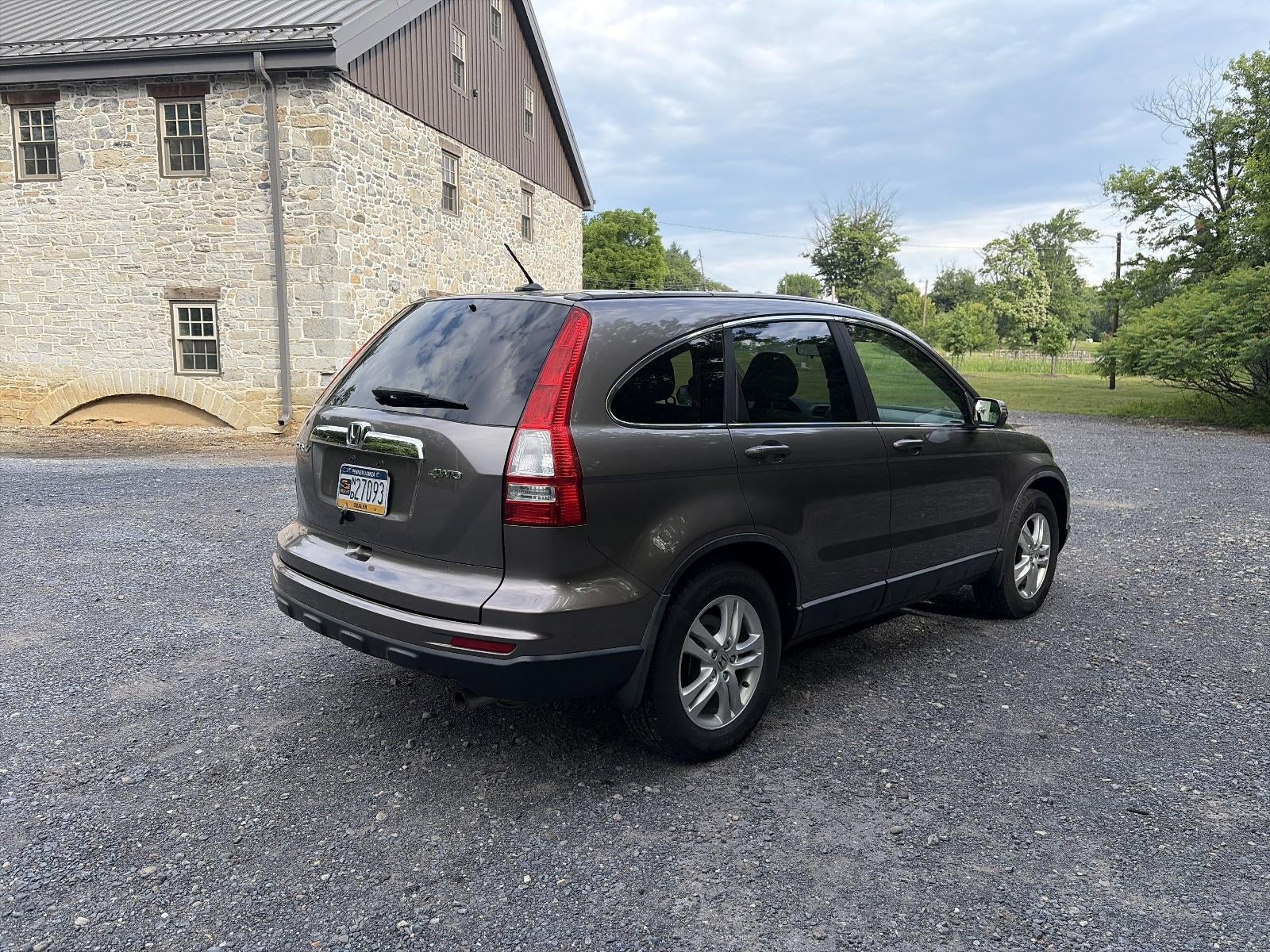 2010 Honda CR-V — detail view