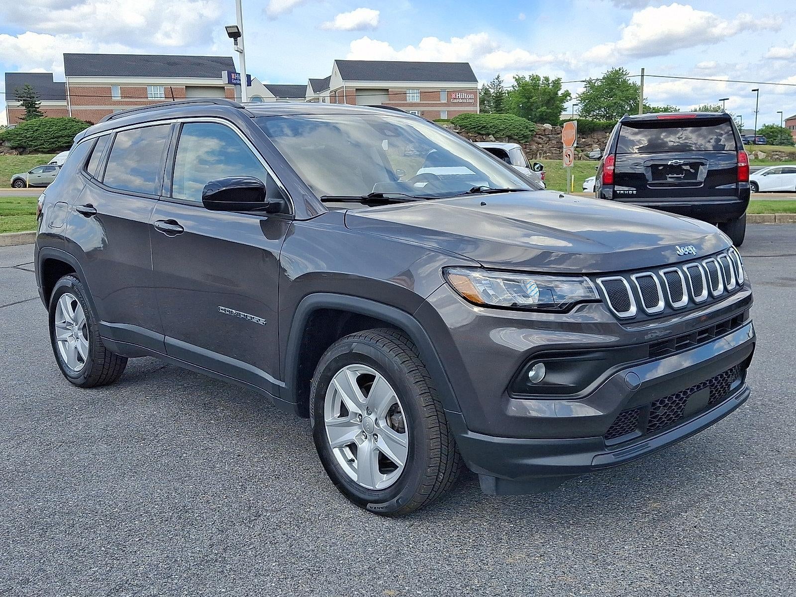 2022 Jeep Compass Latitude 4x4 in Granite Crystal Metallic Clearcoat — front three-quarter view