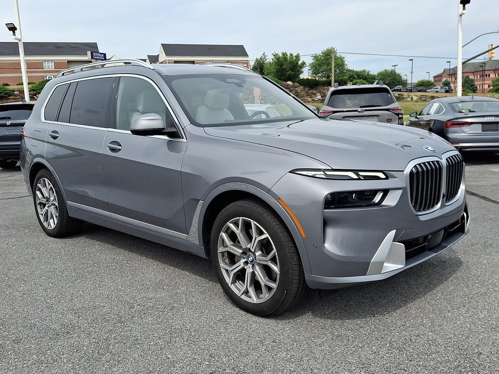 2026 BMW X7 xDrive40i Sports Activity Vehicle in Skyscraper Grey Metallic — front three-quarter view