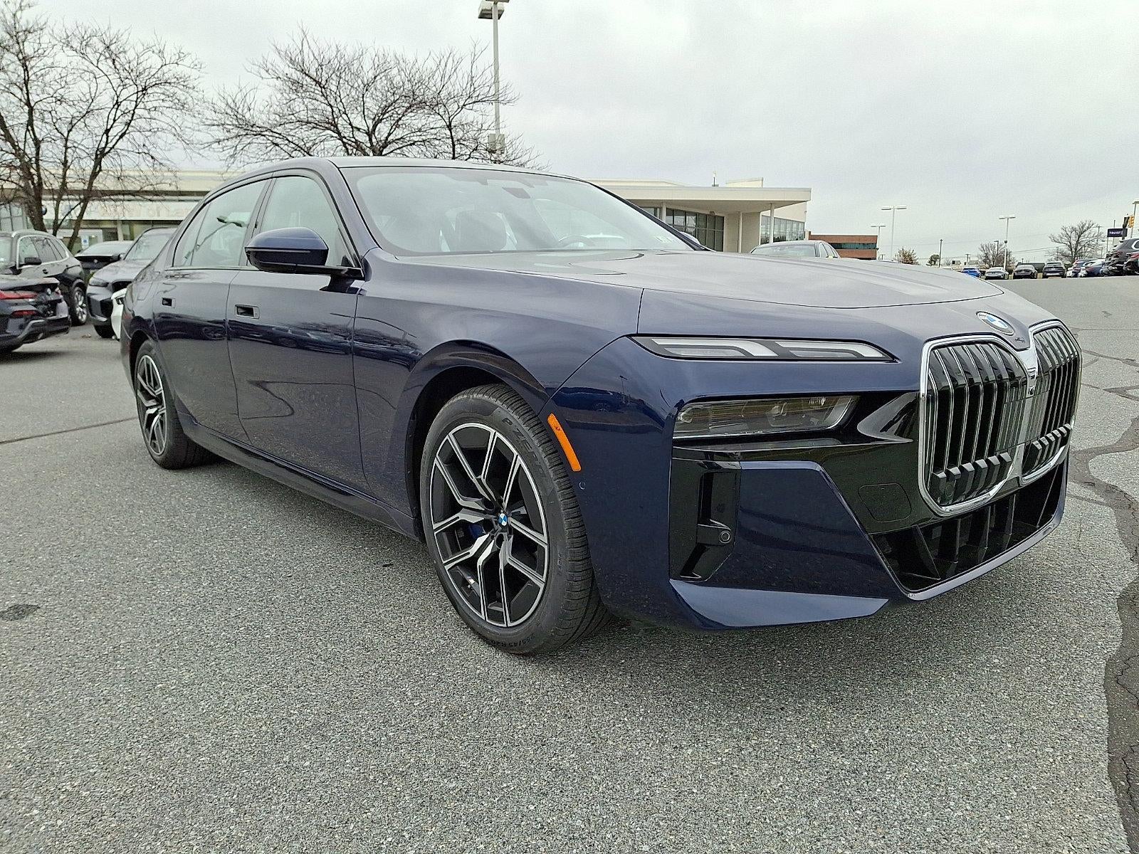 2023 BMW 760i xDrive