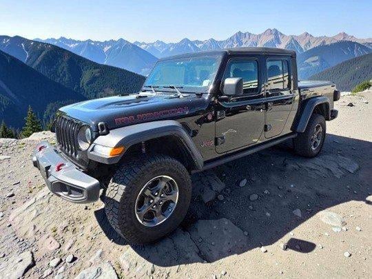 2022 Jeep Gladiator — side profile view