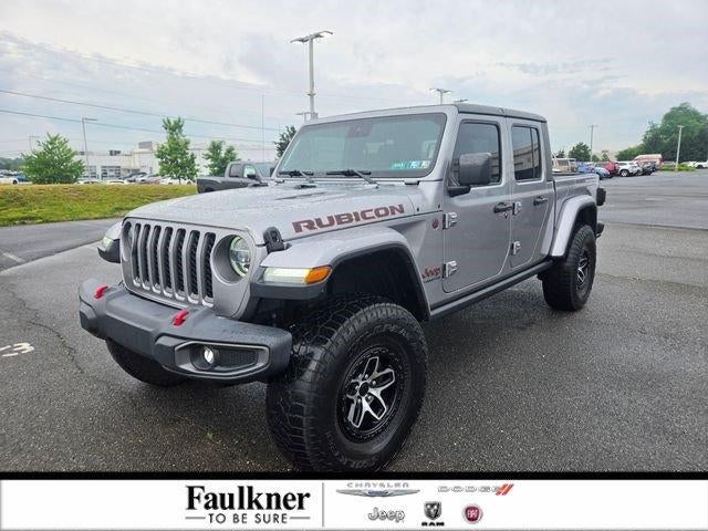 2020 Jeep Gladiator Rubicon 4x4 in Billet Silver Metallic Clearcoat — front three-quarter view