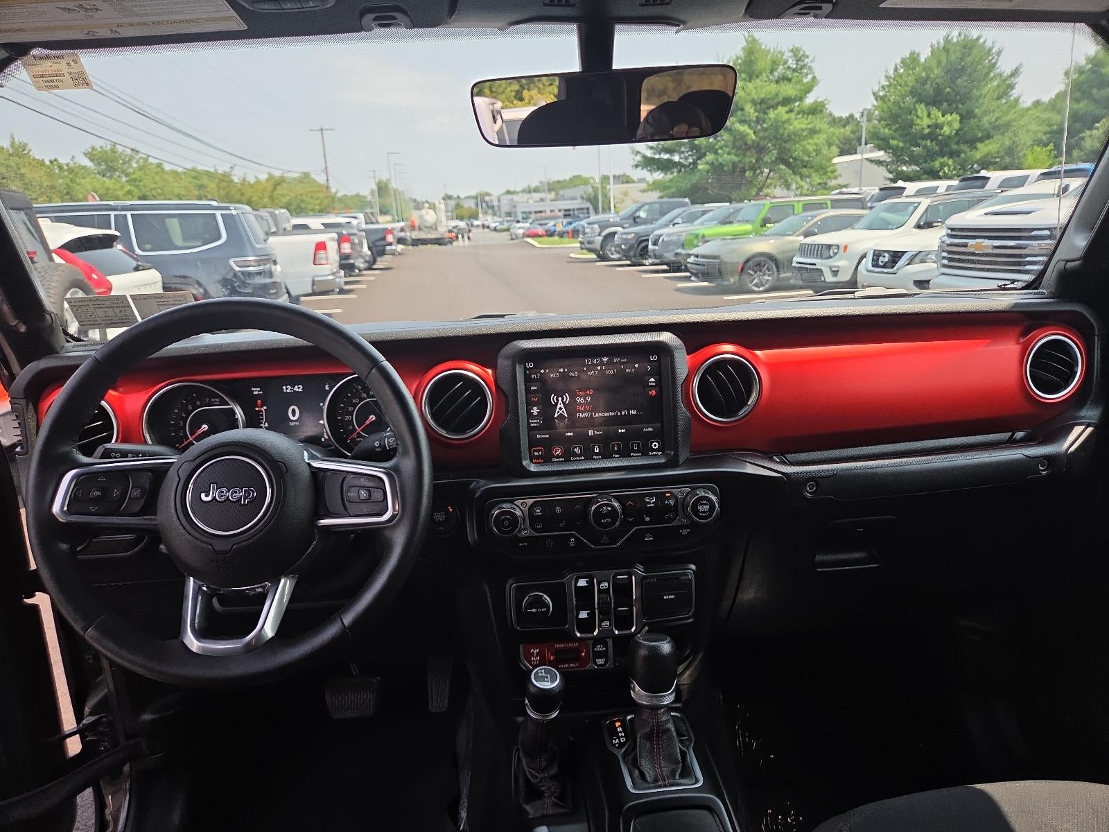 2020 Jeep Gladiator — detail view
