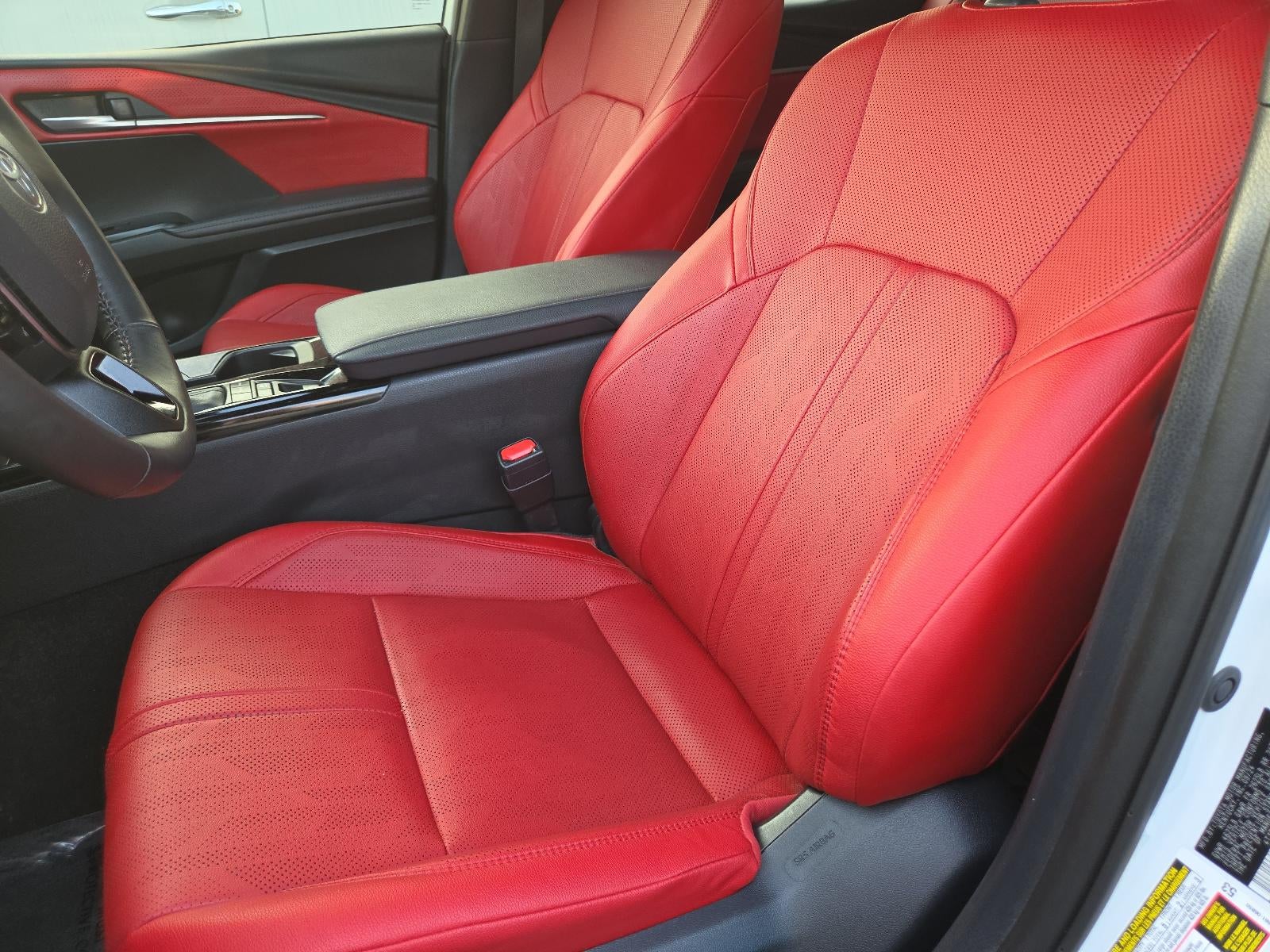 2025 Toyota Camry — detail view