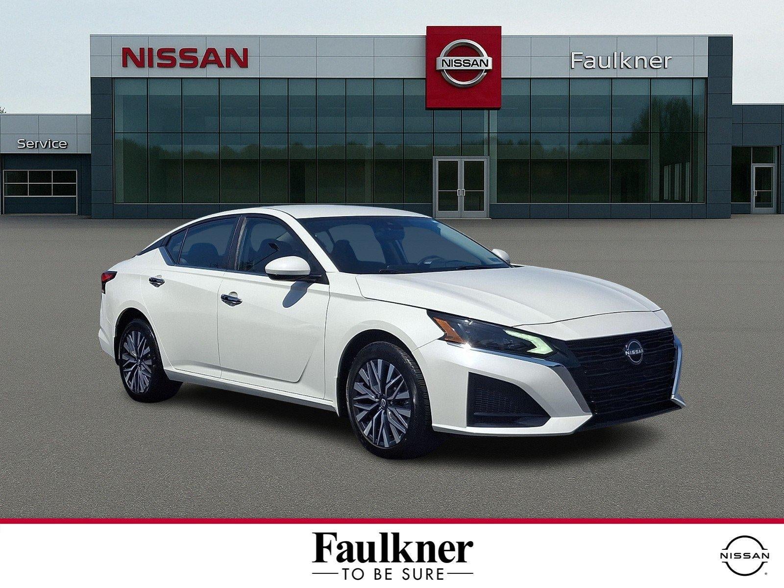 2023 Nissan Altima SV in White — front three-quarter view